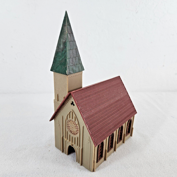 Vintage 1970s HO Scale Train Building - Traditional Church w/Steeple VG