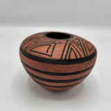 Vintage 1990 G. Baron Native American Seed Pot 4" W x 3" T Acoma Pueblo Pottery